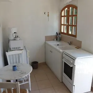 https://snow-white-house.fr-provencehotel.com